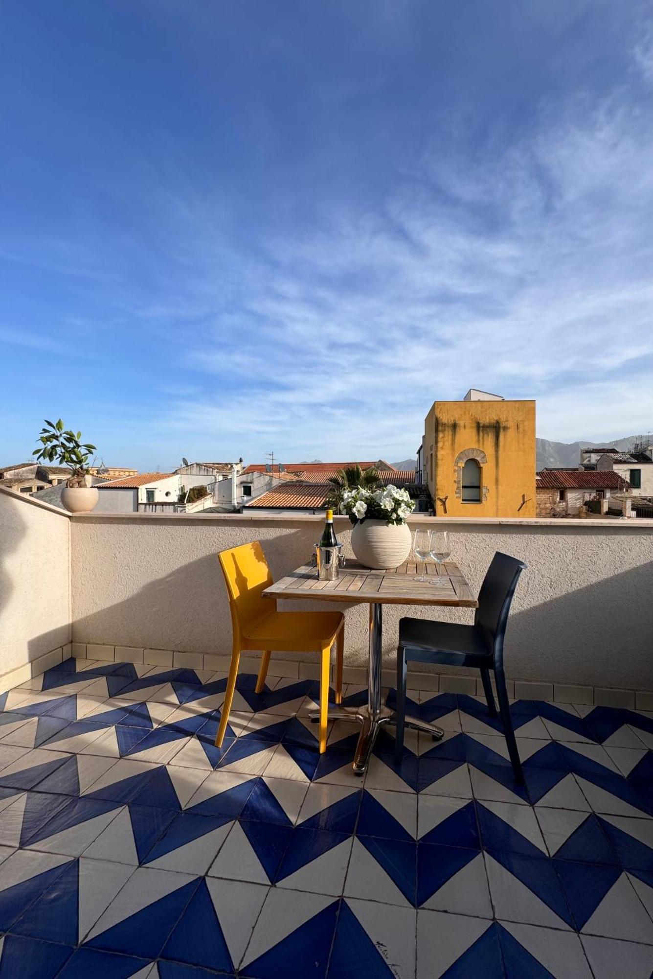 A Cala Suite & Apartment Palermo Exterior photo